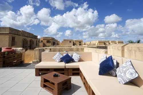 GetawayNpetto - 2 bedrooms (sleeps 4 +2 kids) Fort Chambray Ghajnsielem village - 3-Star