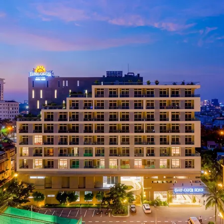 Sunflower International Village