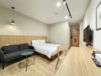 Yoshi Hotel Hotels near Haian Road