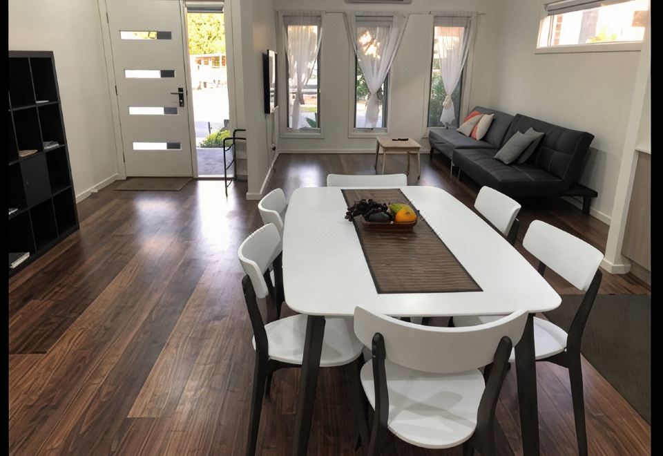 Serenity Home 11 by Hiverooms Images