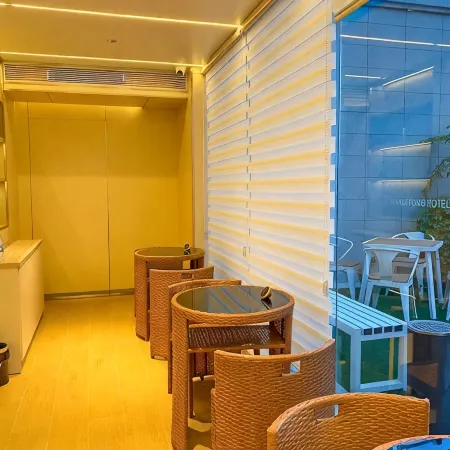 Manjitong Hotel (Jinjiang International Airport Century Park)