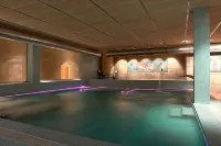 Azz Valencia Congress Hotel & Spa - Pools