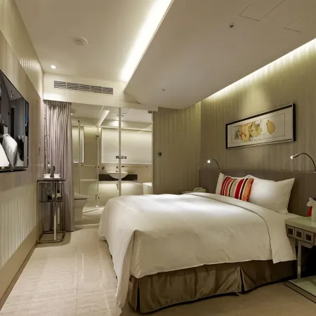 Beauty Hotels Taipei-Hotel Bnight|Self Check-In Отели рядом с достопримечательностью «Торговый центр Syntrend»