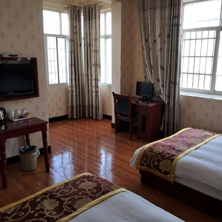 Yongzhou Yameng Hotel (Railway Station)