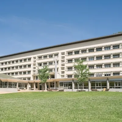 Hôtel Valpré Hotels near Bayer SAS