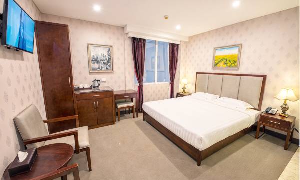 Megaboom City Hotel