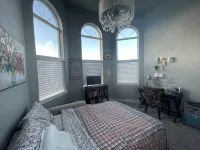 Charming 3-Bedroom House in Cheyenne with WiFi, AC.  Amazing Views! Sleeps 8