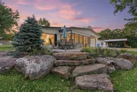 Lake Tenkiller Retreat