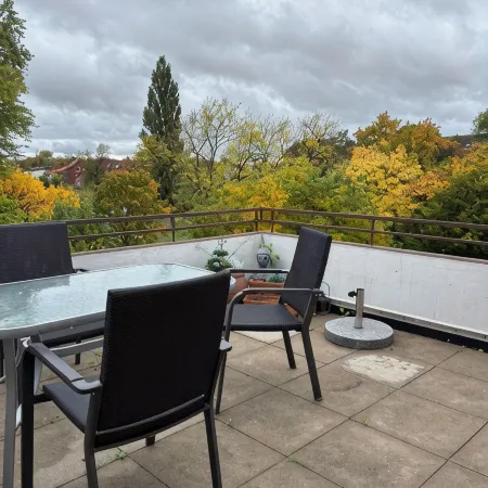 Centrally located penthouse apartment overlooking Aller and Old Town Hotels in Celle