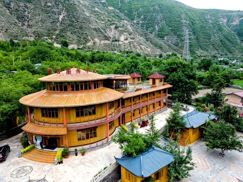 Zhouqu Bacang Ge Zaoba Shengtai Yuanlin Leisure Farmstay