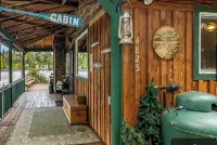 Charming 1 bedroom cabin on Lake Bosworth. Close to  historic downtown Snohomish - 小木屋