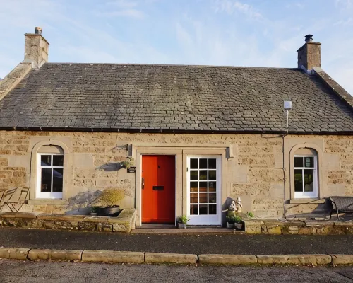 Woodview - Idyllic Cottage in the Country フォーファーのホテル