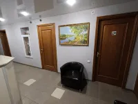 U Roshchi Hotel