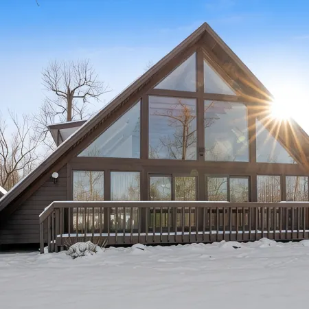 Peaceful A-Frame w/ Hot Tub, Game Room & Loft – Near Dining, Shopping & YSU