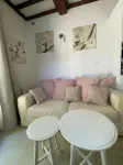 Quiet, Small House with Terrace, Parking Space, Downtown Bayeux - 3-Star