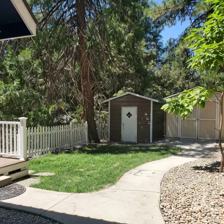 Serendipity Lodge @ Yosemite - BBQ/ Kitchen/ Wi-Fi/ King Bed/ Sleeps 8