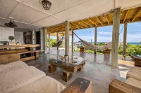 Private Coastal Haven - 2nd Row, Spectacular views