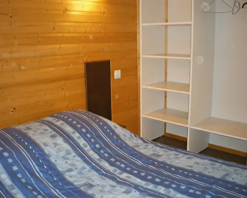 Large furnished cottage with covered terrace and parking space Hotels in Beynat