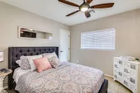 Family-Friendly Luxury ~ 1-Level Remodel, King Suite, BBQ Pergola & Golf Nearby - balcony