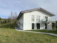 Ferienwohnung in Ravensburg, Neubau, Ruhig, in der Natur, Barrierefrei, Terrasse