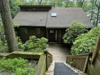 Briar Hill North Lakefront Contemporary with Private Dock