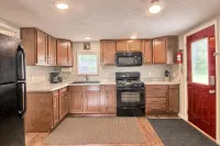 The Perfect Getaway *Sleeps  Pet Friendly  *Traverse City *Crystal Mountain - Wifi