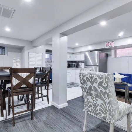 Newark 4Br Getaway Free Parking & City Access