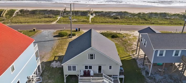Beautiful Beachfront and Bayfront House Hotels in Onslow County