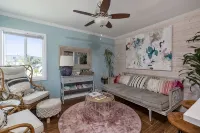 Charming Ventura Beach Bungalow on Prime Beach Lane in Pierpont by the Sea - 3-Star