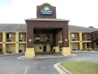 Days Inn & Suites by Wyndham Fort Valley