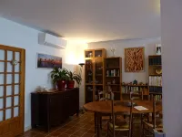 Apartment on the edge of the old town, 2.3 km from the beach. - 民泊