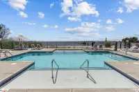 No Cleaning Fee! Brand New Double Queen Studio Condo w/ Waterfront Pool + Beach - Beach
