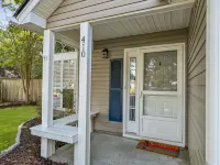 Paramour: huge yard home with ground floor bedroom 25 min to Charleston