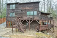 3 Suites with Game/Movie Room & Hot Tub - Hytter