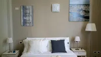 Luna Rooms - parking