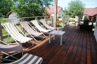 Cottage 6 to 8 people, House wood layout quality. Near lake Bcp of space - Feriehus