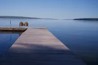 Guest House on Owners Lakefront Property - Wifi