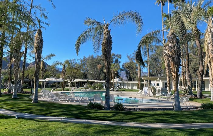 3-bedroom house w/pool near Tennis Garden - No Cleaning Fee
