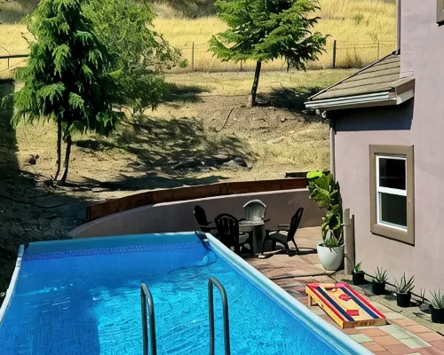 Pool, Hot Tub, Bar, GameRoom & Gym-Wine Country Oasis near Paso, Fair, WaterPark Hotels in Templeton