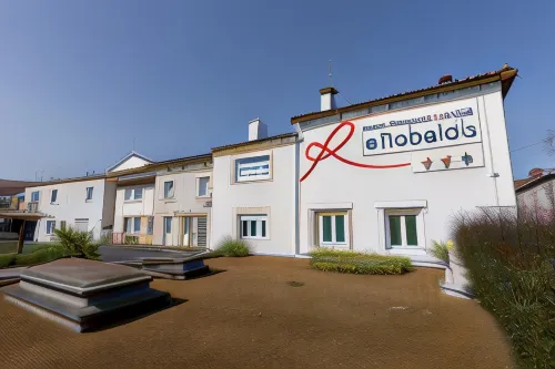 Logis le Rabelais Hôtel- Restaurant - Spa