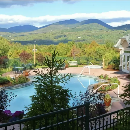 Family-friendly condo with amenities minutes from StoryLand & ski mountains!