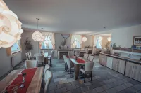 Gasthof Und Hotel Roter Hirsch - Morgenmad