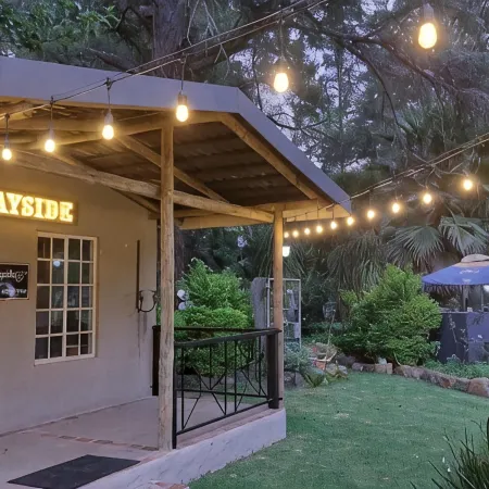 Wayside Lodge