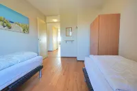 Vacation apartment right by the sea near Callantsoog LekkerNaarZee - 4성급