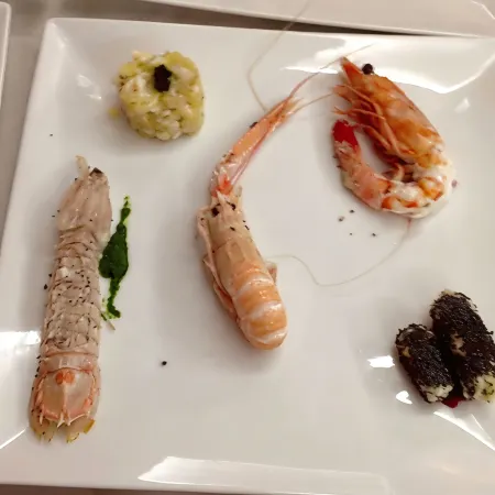 Ristorante Hotel Lucia - 100 mt Dal Mare