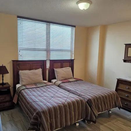 Beach Front Luxury 2-bedroom 2 Bath condo in beautiful Hallandale Beach Hotels in Hallandale Beach
