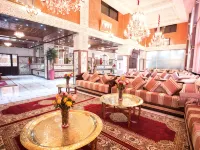 Hôtel les Ambassadeurs Hoteles cerca de Centro histórico