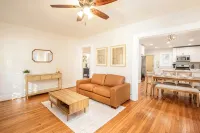Ideal Ardmore Location;Game Room;Hot Tub;BoHo Chic
