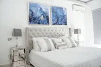 Luxurious & Cozy 2BR Condo 5 Minutes Walk to the Beach - 3 stjerner