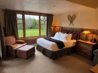 15-45% Off- Whiteface Lodge- Pools, Hot tubs, Spa, Game Room & Theatre! - Boutique